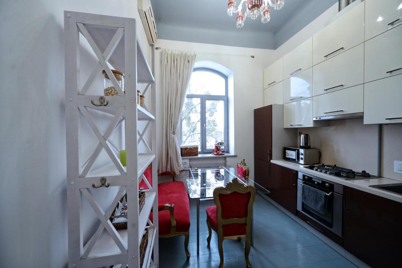 Artol Gorodetskogo Apartment Kyjev Exteriér fotografie