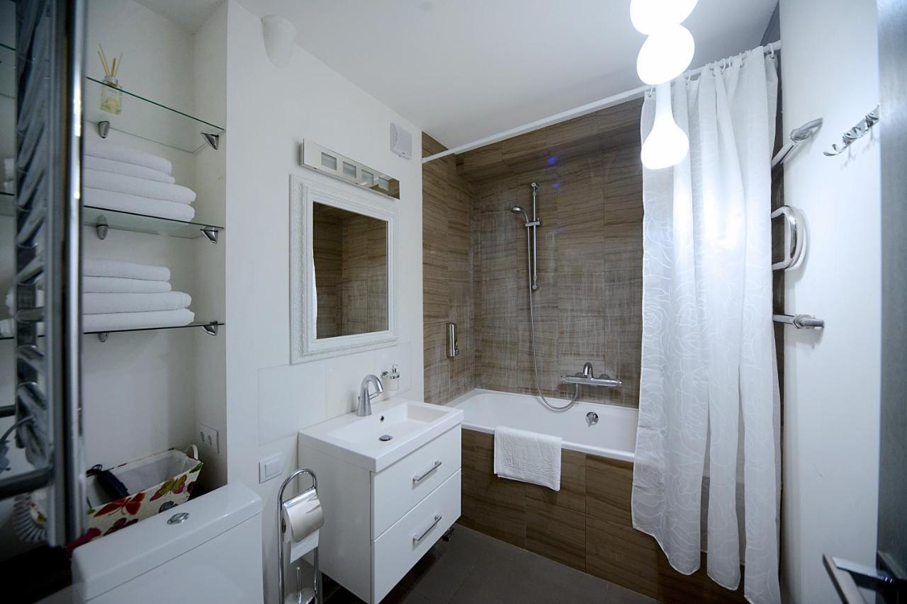 Artol Gorodetskogo Apartment Kyjev Exteriér fotografie